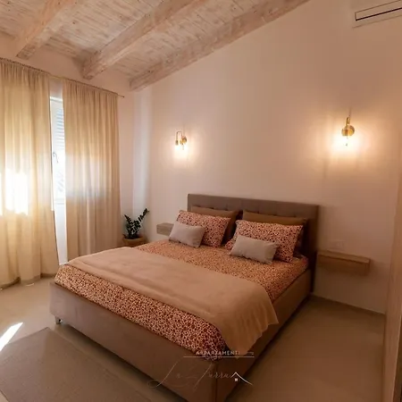 Lu Furru - Maritzosu Apartmán *